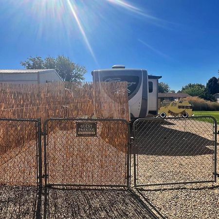 Luxury Glamping Near Idaho Event Center In Nampa Apartment Exterior photo