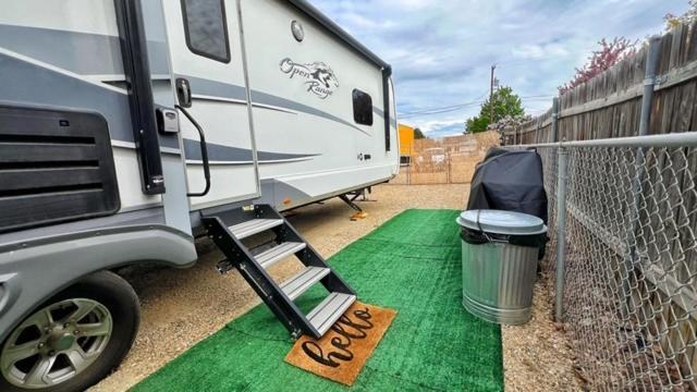 Luxury Glamping Near Idaho Event Center In Nampa Apartment Exterior photo